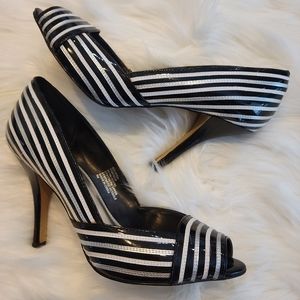 White House Black Market Belinda Pumps
